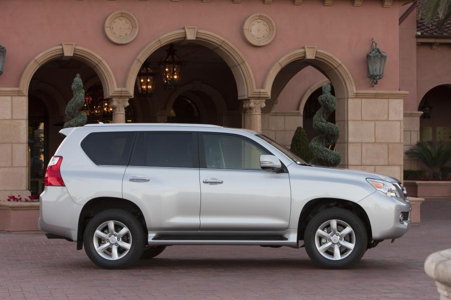  Lexus GX460 2010 года  (фото 110 из 153)